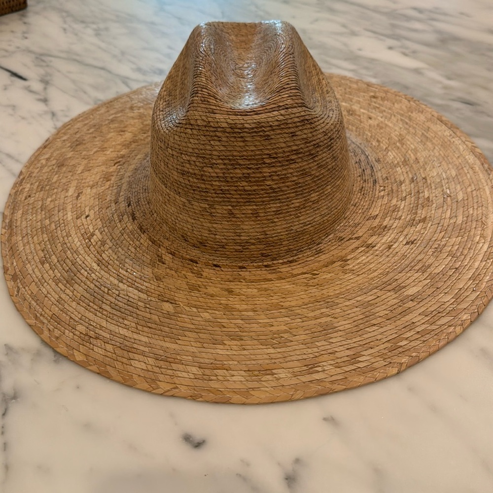 LACK OF COLOR STRAW HAT NWOT